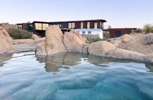 Yucca Valley Villa | Skyline Ranch