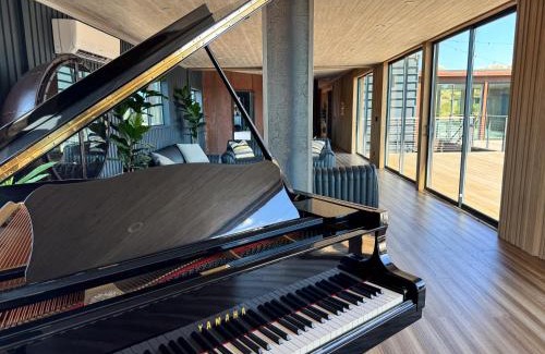 Yucca Valley Villa | Skyline Ranch