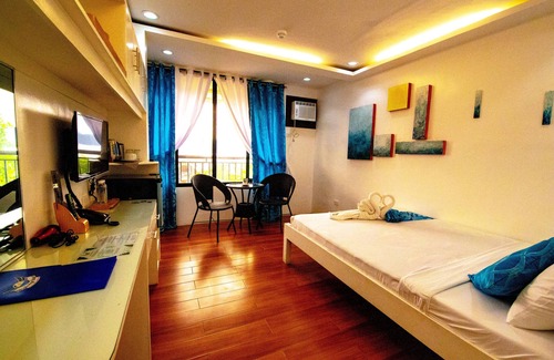 Coron Town Proper Hotel | Skylodge Resort
