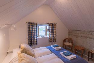 Hofn Hostel | Skyrhusid Guesthouse