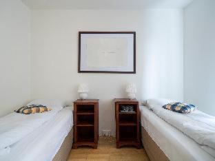Hofn Hostel | Skyrhusid Guesthouse