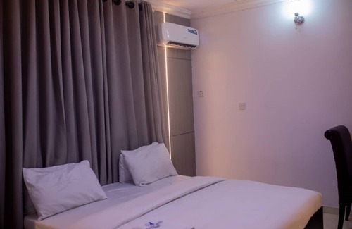 Ojodu Hotel | SkyRock Hotels Ogba