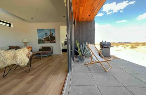 Joshua Tree House | Skyview Modern House