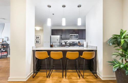 Macon Apartment | Sleek Apt in Historic DT Macon