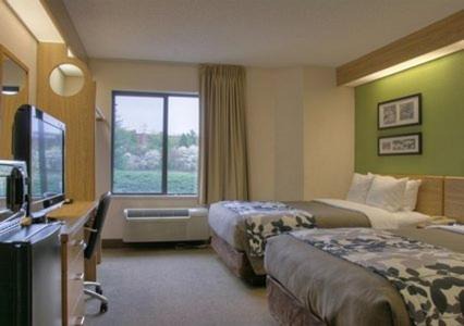 Williamsburg Square Hotel | Sleep Inn Hanes Mall