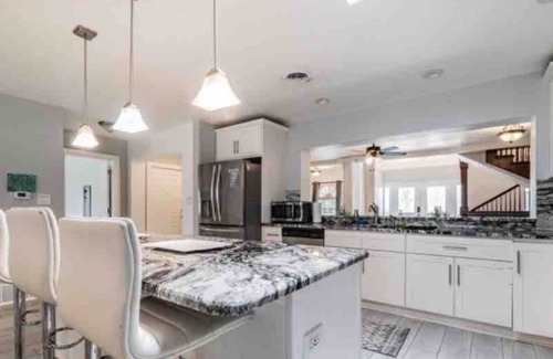 Harbor Bluffs House | Sleeps 16 with Hot Tub & Game Room located near IRB & Clearwater Beach!