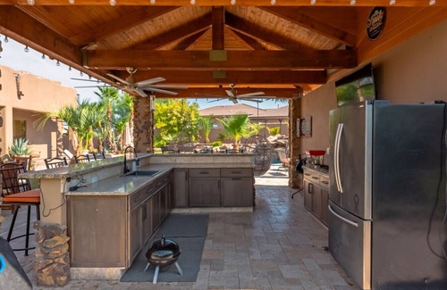 Rio Verde Foothills Apartment | Sleeps 25, Heated Pool and Spa, Pickleball Court
