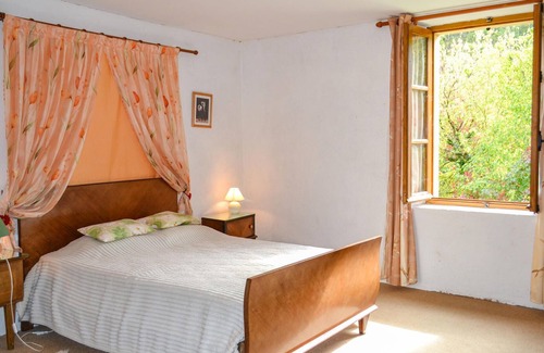Limeuil House | Small and neat cottage in Limeuil with room for 4 people.