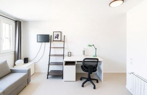 Vaise Apartment | Small functional cocoon Ideal solution for students or professionals