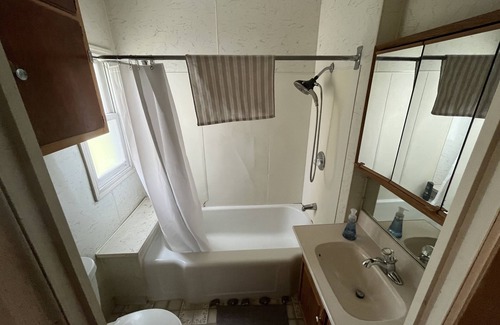 Oshkosh House | Small home close to EAA. Not a five star hotel, but a good way to save.
