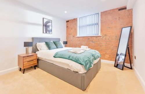 Burton on Trent Apartment | Smart 2 Bed Apartment in Burton-on-Trent