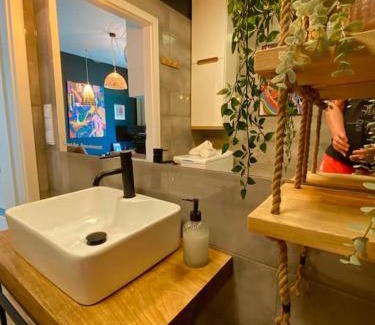 Kielce Apartment | Smart Art :) z bezpłatnym parkingiem podziemnym