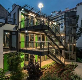 Favoriten Hotel | Smart Nano Living - Wien Hauptbahnhof - self check-in