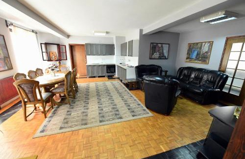 Central Serbia Apartment | Smestaj SIMOVIC 1
