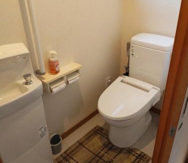 Setouchi Apartment | Smith 夫婦
