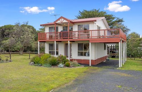 Smiths Beach House | Smiths Beach Escape