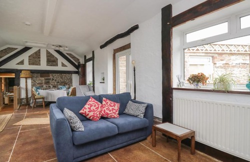 Welton House | Smithy Cottage