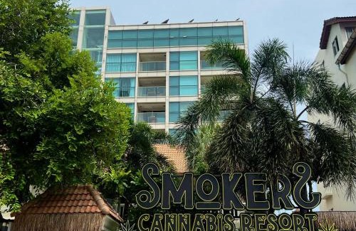 Jomtien Resort | Smokers Resort