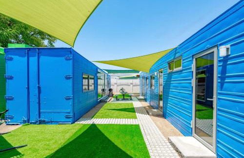 Paradise Valley Village House | Smurf Haus - Luxuriously Small with Resort-like Pool