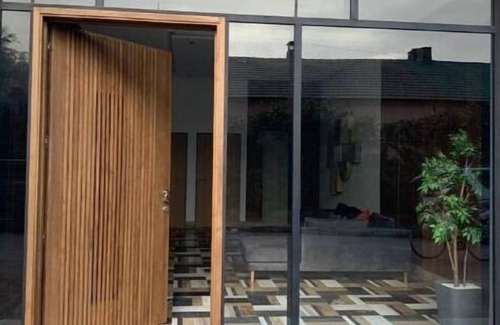 Habbous Quarter Apartment | So Stylish Apartment Hotel Bliving parking and balcony
