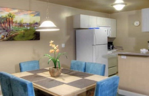 Canyon Corridor Condo | SOAK IT IN! LIVE IT UP! 2BD/1BA Fabu Palm Springs!