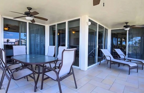Marathon Hotel | Soak Pp the Sun by the Pool and Enjoy the Perks of your Own Kitchen!