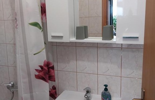 Zivogosce Apartment | Sobe Kraft 2