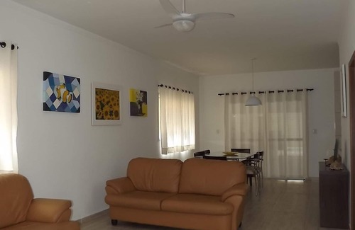 Jardim California House | SOBRADO WITH 03 BEDROOMS AND POOL CENTER CARAGUATATUBA NEXT TO THE BALL OF EVENTS