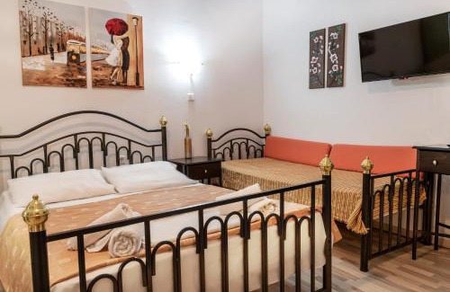 Neos Marmaras Apartment | Sofias Studios East Home