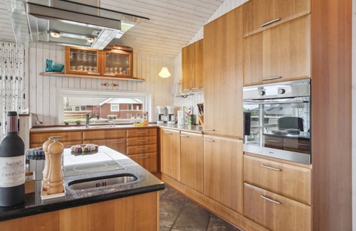 Grønninghoved Strand House | "Sohvi" - 300m from the sea by Interhome