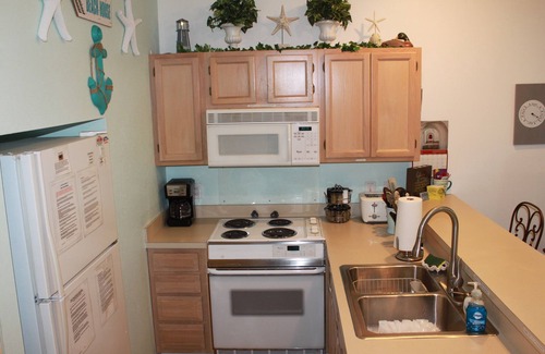 Sea Trail Condo | Solace and Comfort – Sea Trail - Beach 1 Mile, Golf Course, Ground Level, Linens