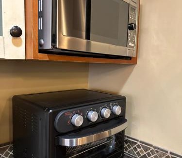 Canmore Apartment | Solara Escape - 2BR Retreat with Pool - Hot Tub - Gym - Spa