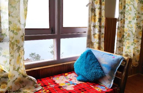 Darjeeling Ski Chalet | Solitude In Himalayas