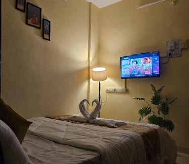 Koregaon Park Apartment | Solitude Stays