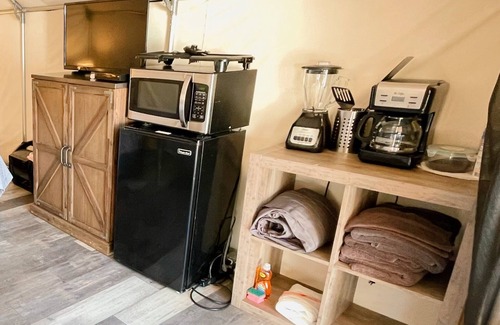 Prairie Lea Cabin | Son's River Ranch Glamping Cabin 32
