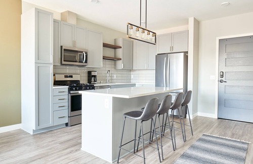 Mill District Apartment | Sonder at Vicinity | Two-Bedroom Apartment w/Balcony