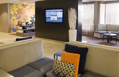 Bridle Trails Hotel | Sonesta Select Seattle Bellevue Redmond