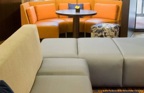 Bridle Trails Hotel | Sonesta Select Seattle Bellevue Redmond