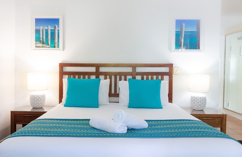 Port Douglas Resort | Sonia’s @ RAMADA RESORT FREE WIFI - D339