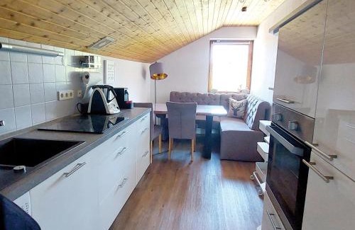 Missen-Wilhams Apartment | Sonnen-Juwel mit mit Hallenbad und Sauna - direkt an der Skipiste