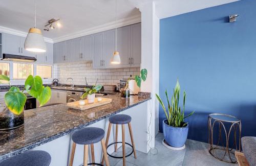 Umdloti Apartment | Sorgente 201 by Host Agents