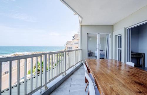 Umdloti Apartment | Sorgente 201 by Host Agents
