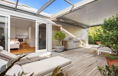 Sorrento House | Sorrento Dreamtime - stunning, renovated family home, close to beaches