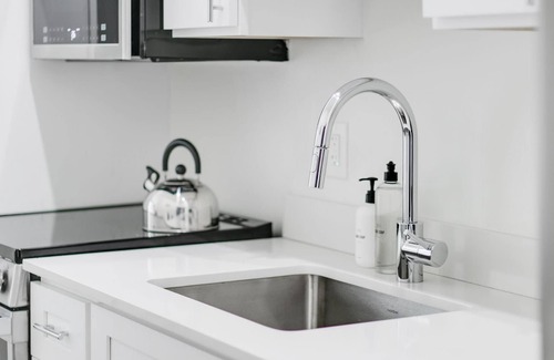 Center City East Apartment | Sosuite Studio Apt w W/d, Gym, Lounge