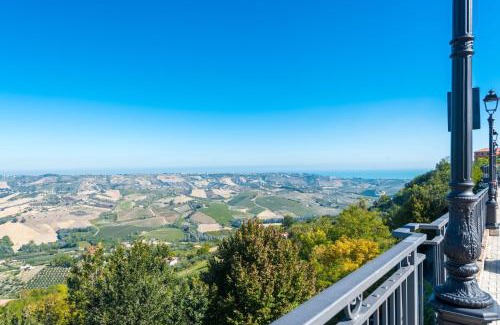 Citta Sant'Angelo Apartment | SOTTO LA PORTA BOREA
