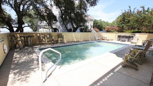 Corolla Light House | Soundfront, Private Pool, Hot Tub, Sound views! 519, Bay Breeze