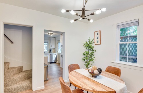 Near Northwest House | South Bend Stay Close to Notre Dame!