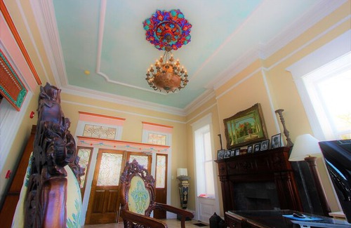Uptown - Upper Duval Hotel | Southernmost House