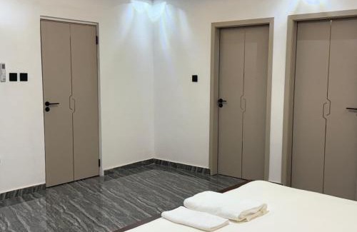 Freetown Apartment | Sovara Luxury Apartments Shared Apartment