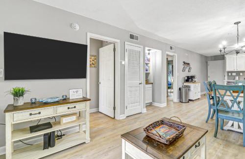Palmetto Dunes Apartment | Spa at Port Royal Sound 3237